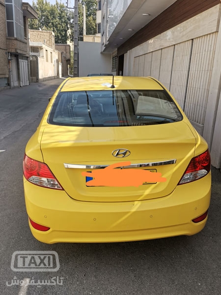 فروش تاکسی هیوندا اکسنت 2015 بین شهری در اصفهان