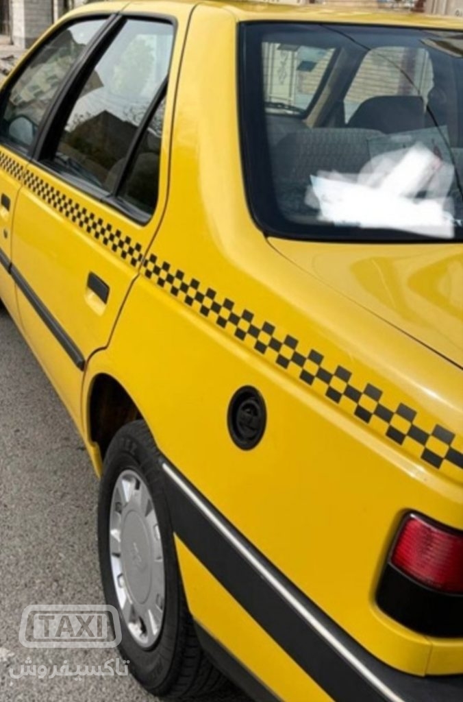 فروش تاکسی پژو ۴۰۵ مدل ۹۹ کم کارکرد